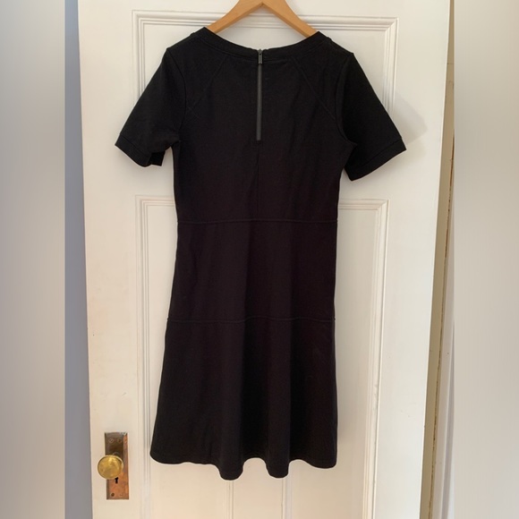 Athleta En Route Dress in Black Size Medium - Picture 6 of 8